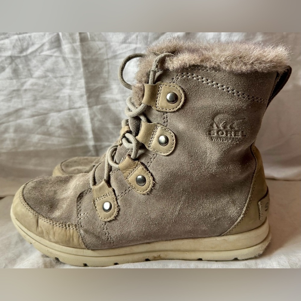 Sorel Explorer II Joan Mid Calf Winter Snow Boots Quarry/Black Womens Size 9.5